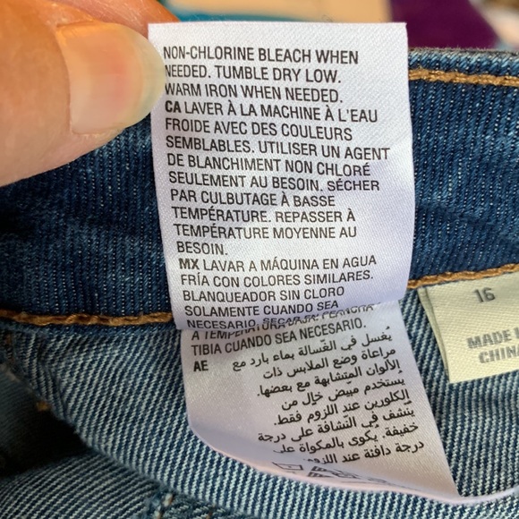 NWOT.  Style & Co Jean skirt.  Size 16 - Picture 11 of 11